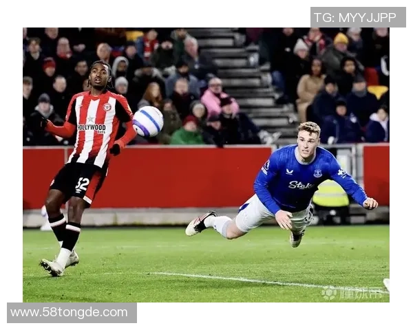 杰克-奥布赖恩：为了防备“客场响马”，我购买德牧维护家人